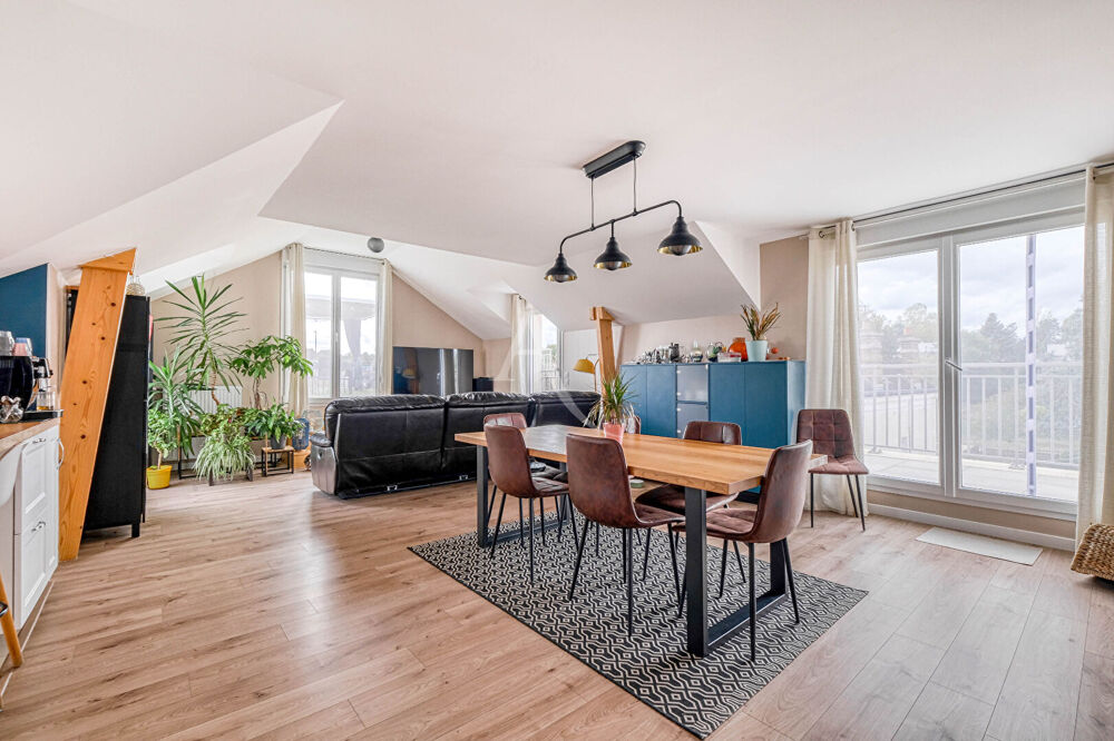 Vente Appartement Vivre sur les toits, avec l'espace d'une maison - 6 P - Box et 1 place de parking Annet sur marne