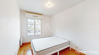  Appartement à louer 4 pièces 88 m² Le plessis robinson