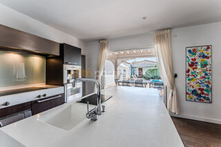  Maison  vendre 11 pices 350 m