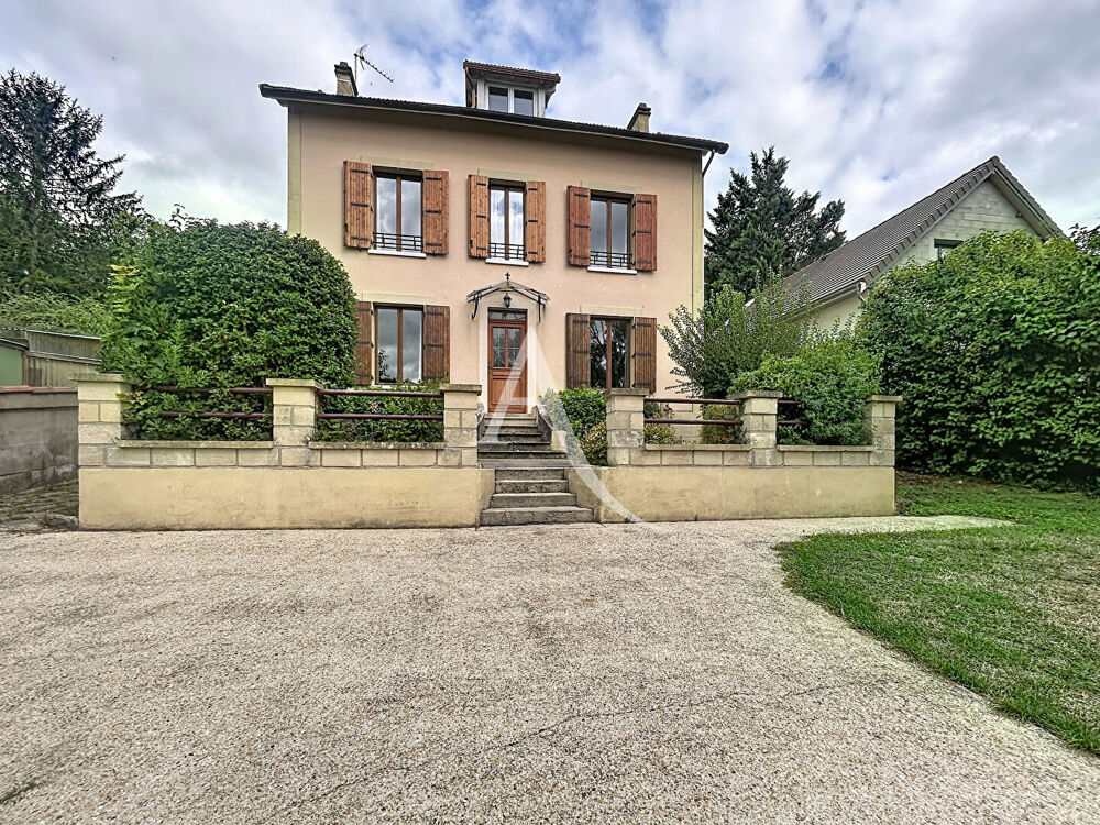 Vente Maison Maison de caractère 167 m² - 5 chambres- terrain 1 160 m² Follainville dennemont