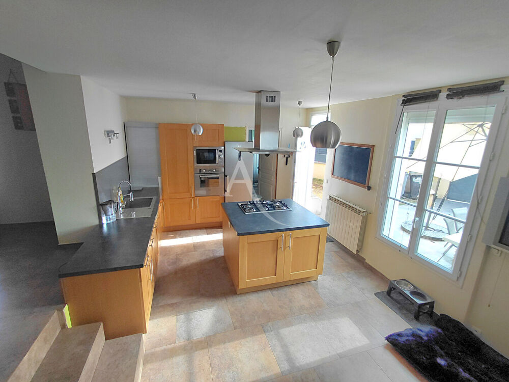 Vente Maison Propriété 8 pièces 205 m2 Conflans sainte honorine