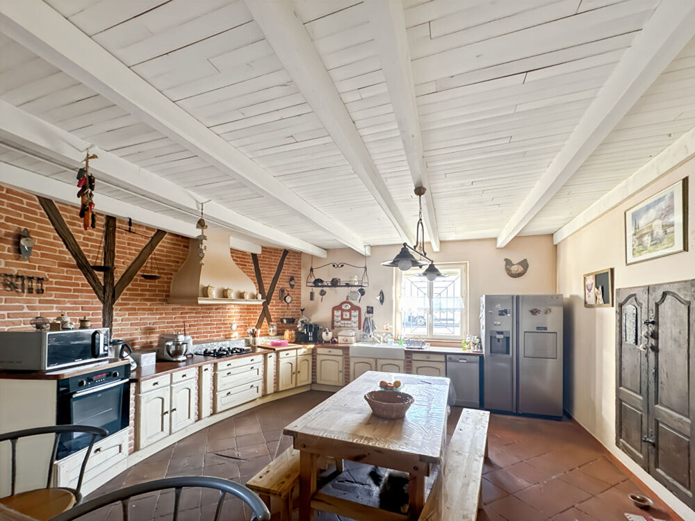 Vente Maison Maison Montauban 4 pièce(s) 216 m2 Montauban