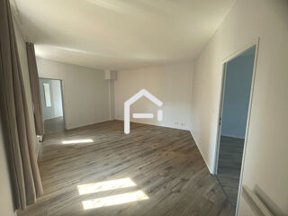  Appartement à louer 2 pièces 58 m²