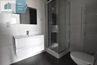  Appartement à louer 3 pièces 76 m²