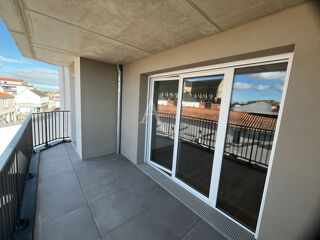  Appartement à louer 3 pièces 65 m²