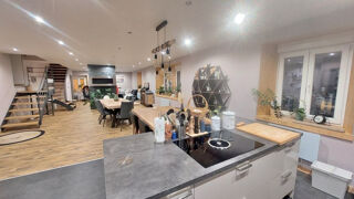  Appartement à vendre 5 pièces 142 m²