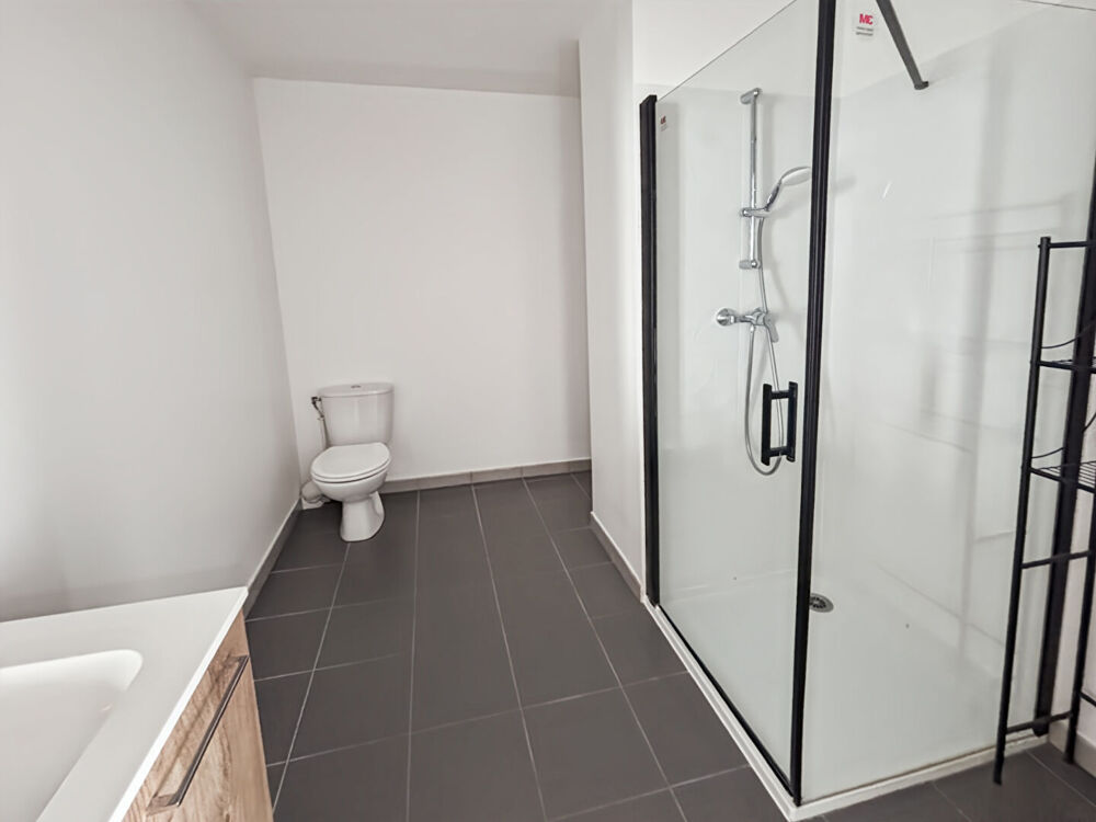 Location Appartement À LOUER - APPARTEMENT - BALLANCOURT/E Ballancourt sur essonne
