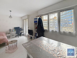  Appartement à louer 1 pièce 27 m²