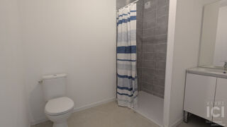  Appartement à louer 2 pièces 45 m²
