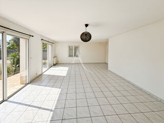  Maison  vendre 5 pices 126 m