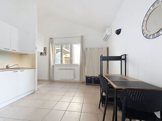  Appartement à louer 1 pièce 27 m²