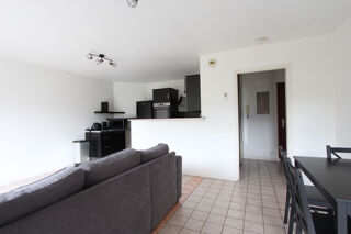  Appartement à louer 2 pièces 47 m²