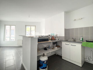  Immeuble à vendre 4 pièces 185 m²