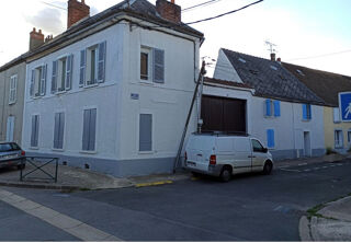  Immeuble  vendre 13 pices 300 m