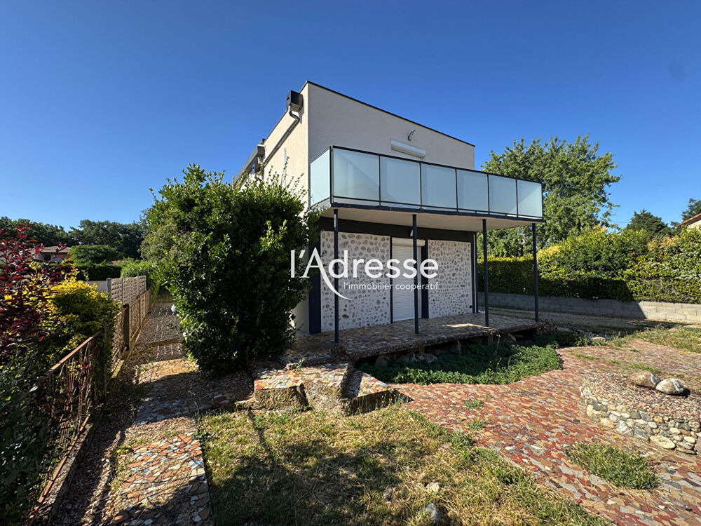 l'Adresse Immobilier - La Salvetat Saint Gilles - Maison T4 de 127 m2 sur un terrain piscinable de 1566m² avec garage
