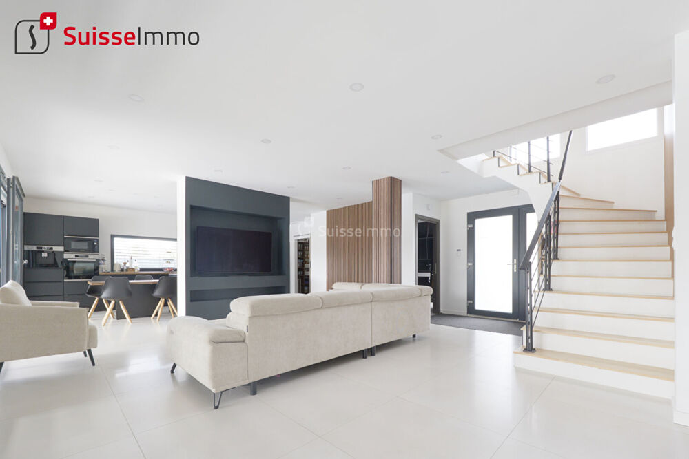 Maison Mezire 7 pièces 246,9 m2