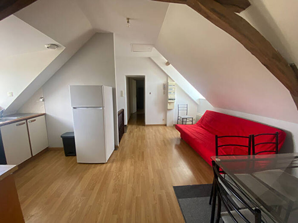 Location Appartement A Louer  - APPARTEMENT NON MEUBLE -  BECON LES GRANITS Becon les granits