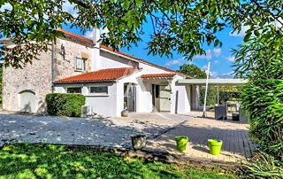 Vente Maison Jolie propriété en pierres en campagne Tournon d agenais