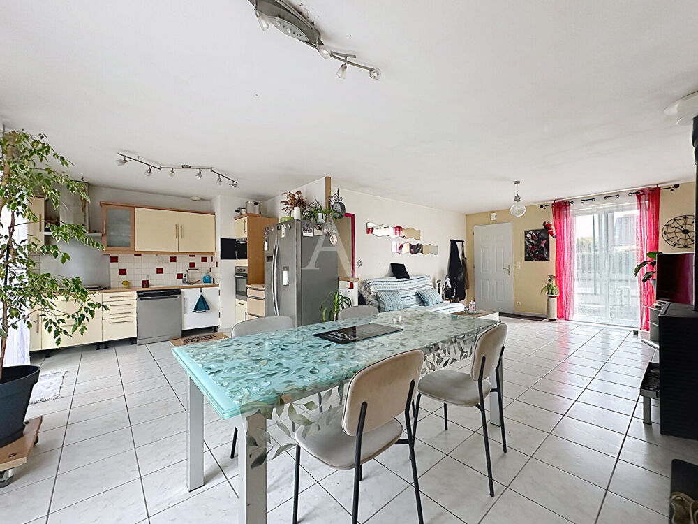 Maison – Cantenay-Épinard, Maine-et-Loire - Plus
