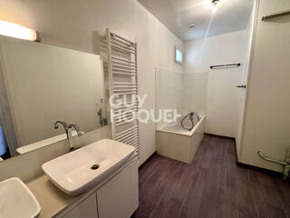  Maison à louer 3 pièces 81 m²