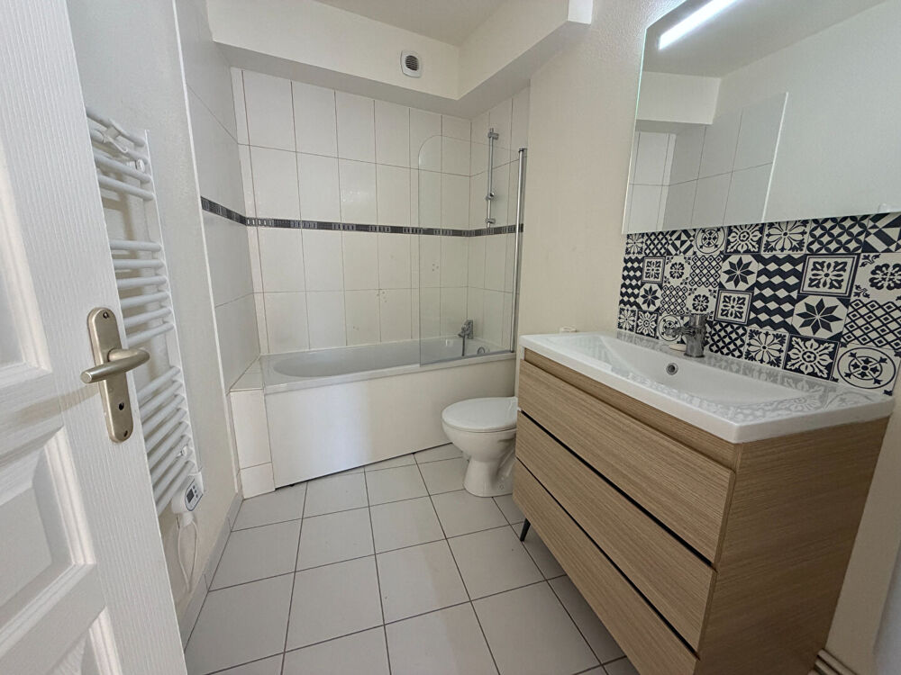 Location Appartement A louer - Appartement T1 meublé avec place de parking et balcon - Angers secteur Lafayette Angers
