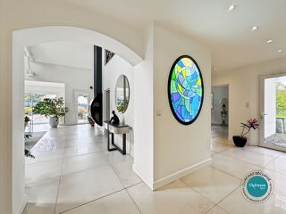  Maison  vendre 8 pices 270 m