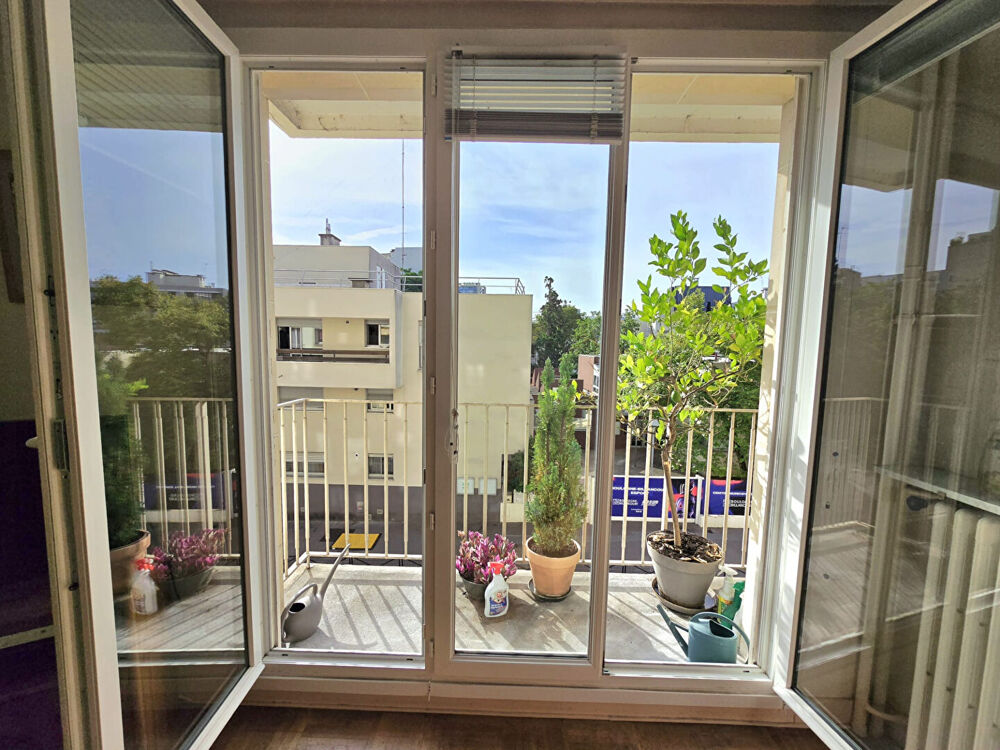 Boulogne Billancourt, Square des papillons - Plein sud -5 pièces- 3 chambres