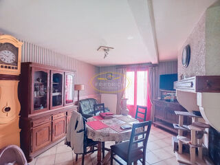  Maison  vendre 5 pices 98 m