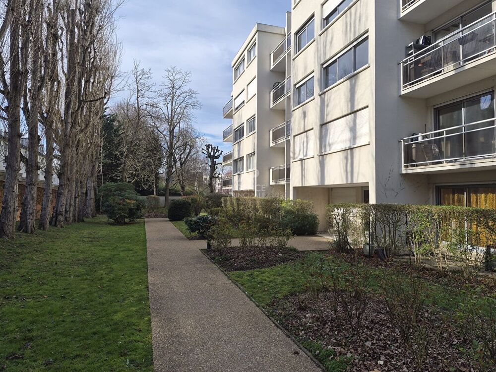 � vendre  Appartement Saint-Germain-en-Laye (78100)