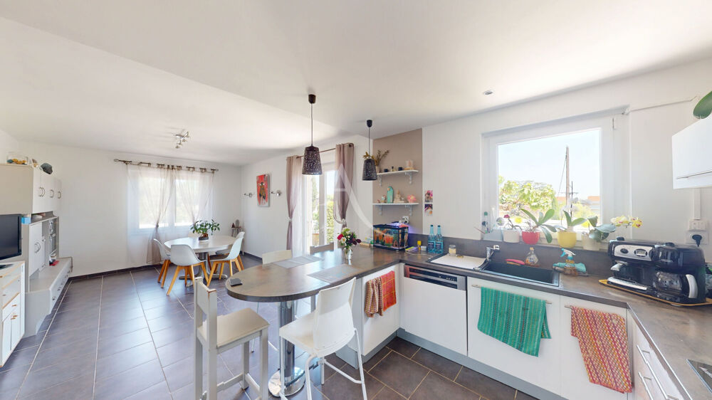 Castanet-Tolosan ! Maison T5 de plain-pied avec sous-sol intégral de 120 m²