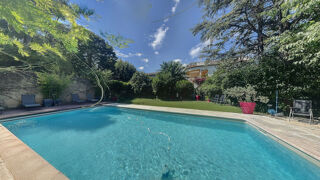  Maison à vendre 12 pièces 250 m²
