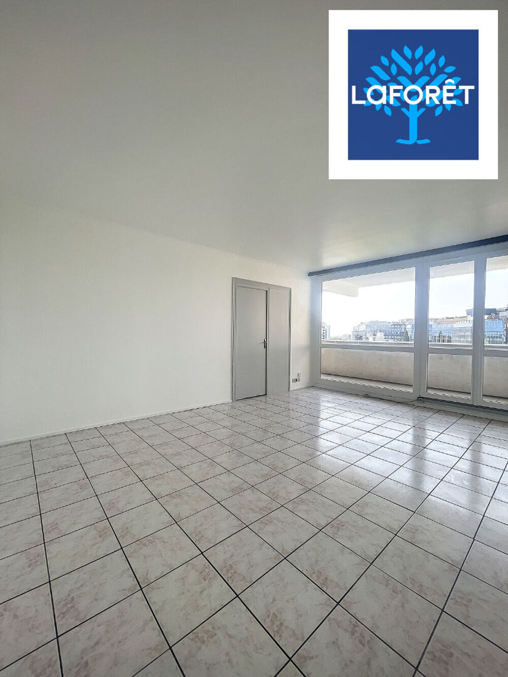 Appartement a louer noisy-le-grand - 4 pièce(s) - 91 m2 - Surfyn