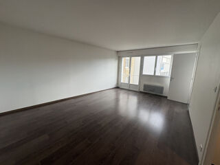  Appartement à louer 1 pièce 32 m²