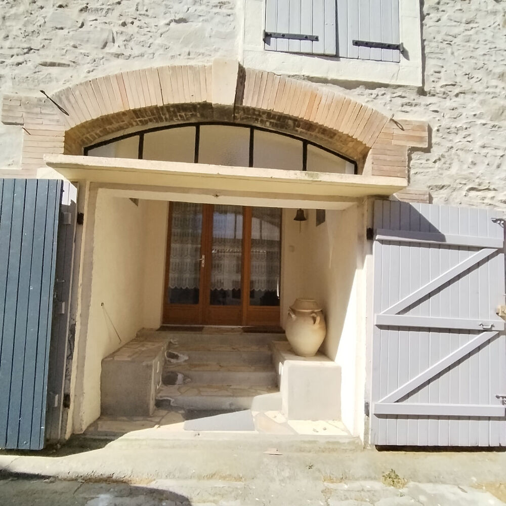 Maison de village en pierre