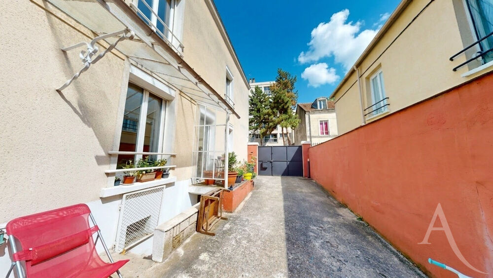 Vente Maison Maison Montreuil 4 pièce(s) 136.5 m2 Montreuil