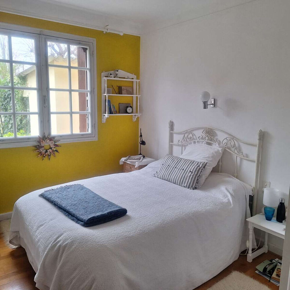 Vente Maison Maison Mussidan 6 pièce(s) 130 m2 Mussidan