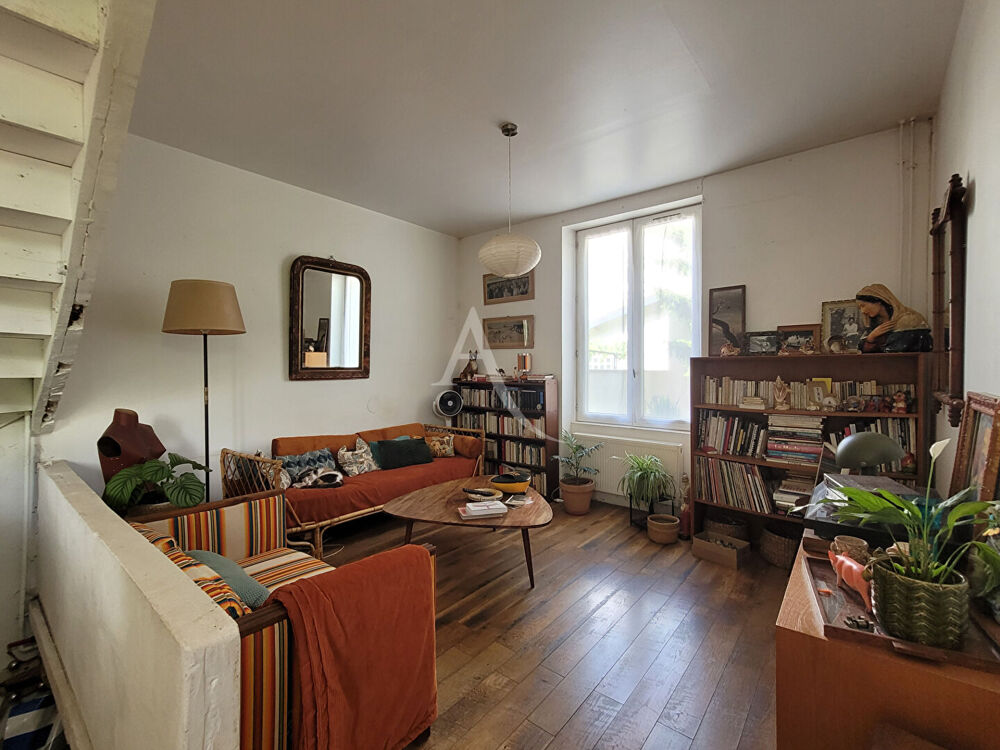 Vente Maison LA ROCHELLE - Saint-Maurice - Maison ancienne de charme - Beau potentiel La rochelle