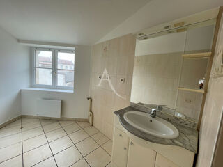  Appartement à louer 2 pièces 