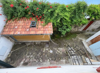  Immeuble à vendre 13 pièces 183 m²