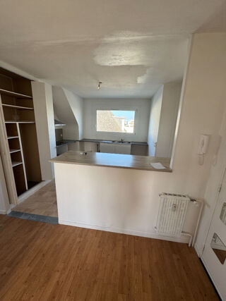  Appartement à louer 3 pièces 58 m²
