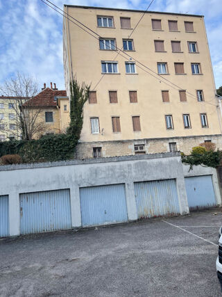  Parking / Garage � vendre 