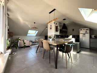  Appartement � vendre 4 pi�ces 