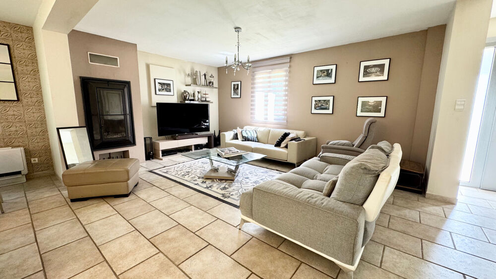 Vente Maison BOUC BEL AIR - Bastide type 6 de 200m² sur 4000 m² de terrain Bouc bel air