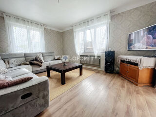  Maison � vendre 9 pi�ces 210 m�