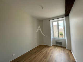  Appartement à louer 3 pièces 78 m²