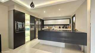  Appartement � vendre 4 pi�ces 123 m�