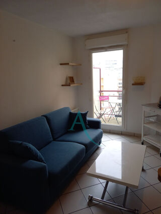  Appartement à louer 1 pièce 21 m²