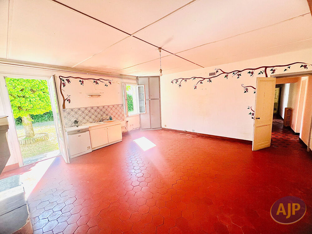 Maison Lalande De Pomerol 7 pièce(s) 184 m2