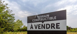  Terrain à vendre 668 m²