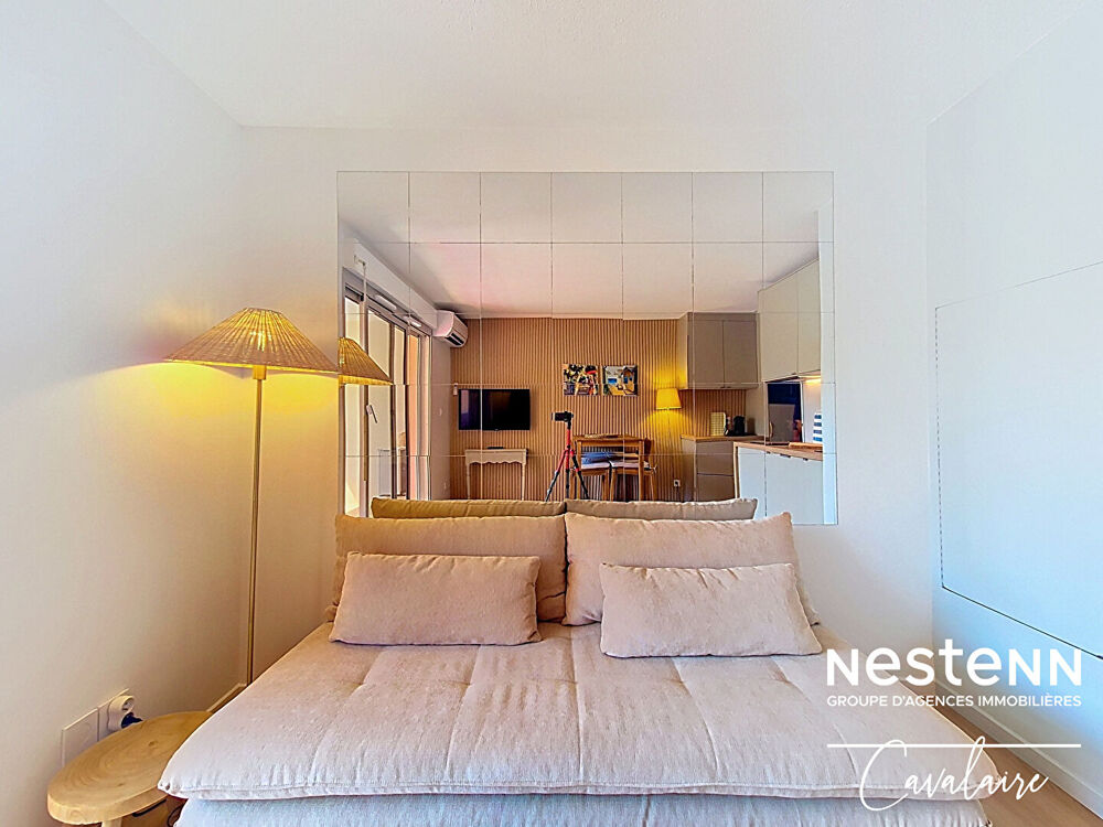 la Croix Valmer - Appartement refait à neuf d'environ 28 m² avec garage, terrasse et piscine